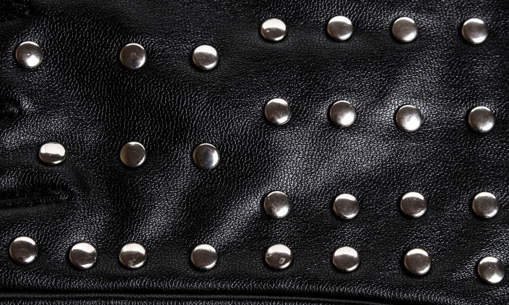 Choosing the Right Rivet for Leather